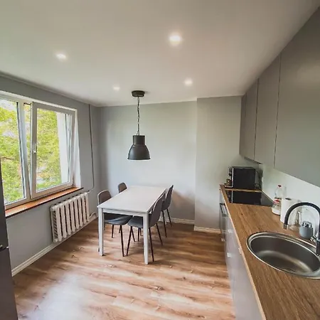 Apartment Kuuse Kulaliskorter Haapsalu